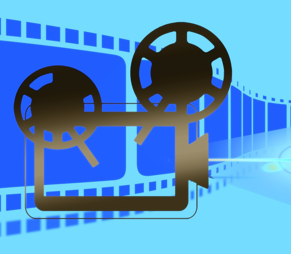 Filmprojektor als Symbolbild für das Digitalisieren von Filmen
