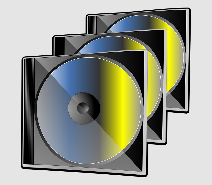 Ein Stapel CDs als Symbolbild für das Brennen von CDs